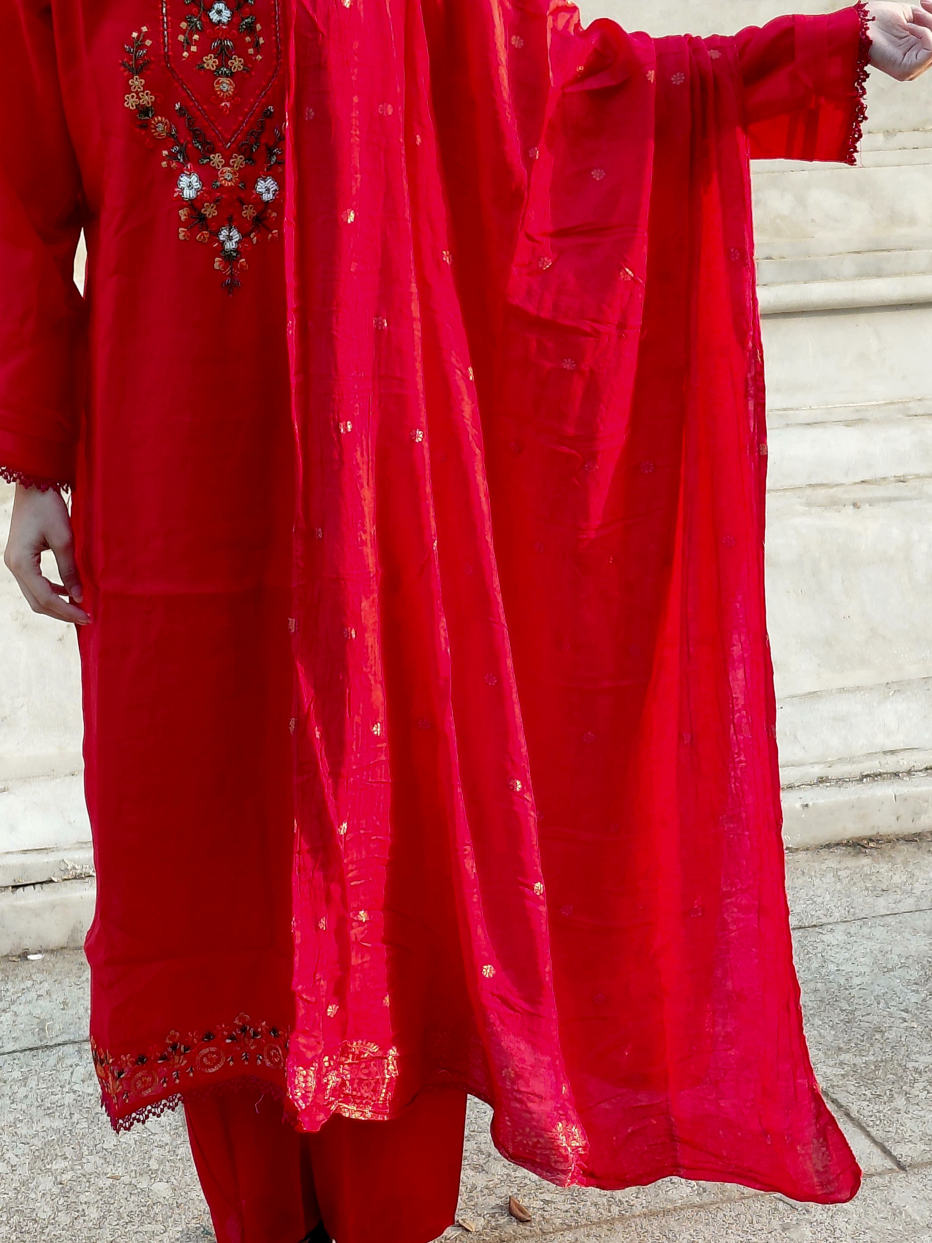 Noor – By Roop Tara