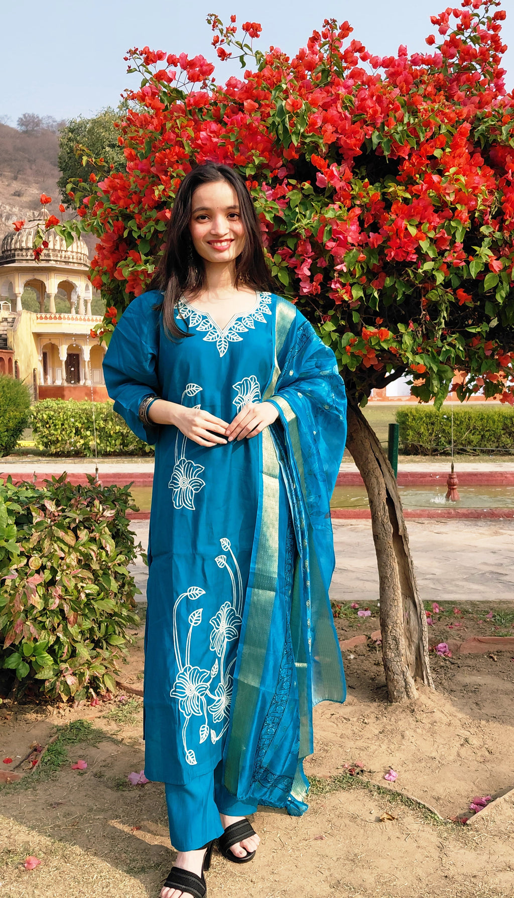 The Zoya Set | Teal Blue Floral Embroidered