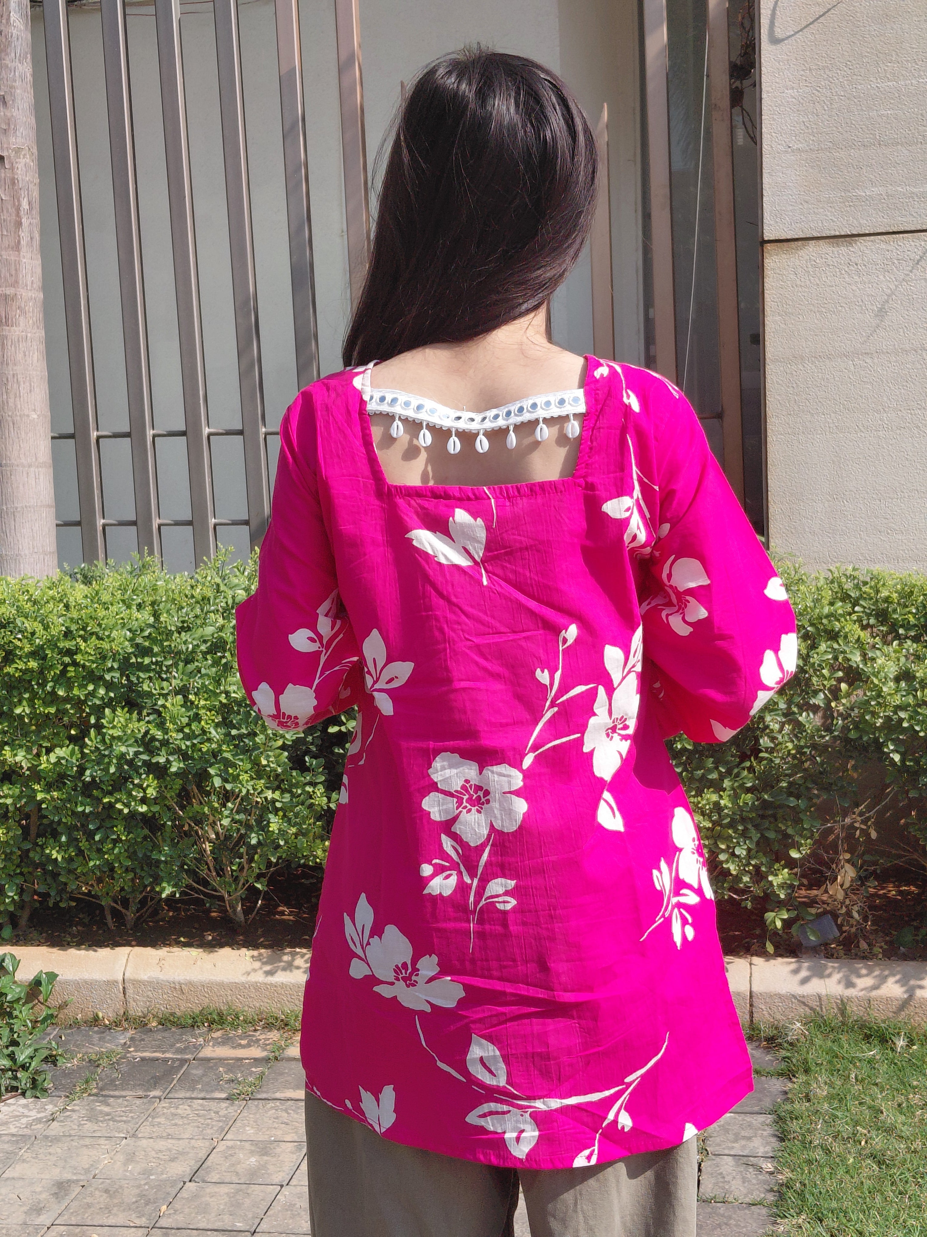 The Ishani Kurti: Magenta Muse
