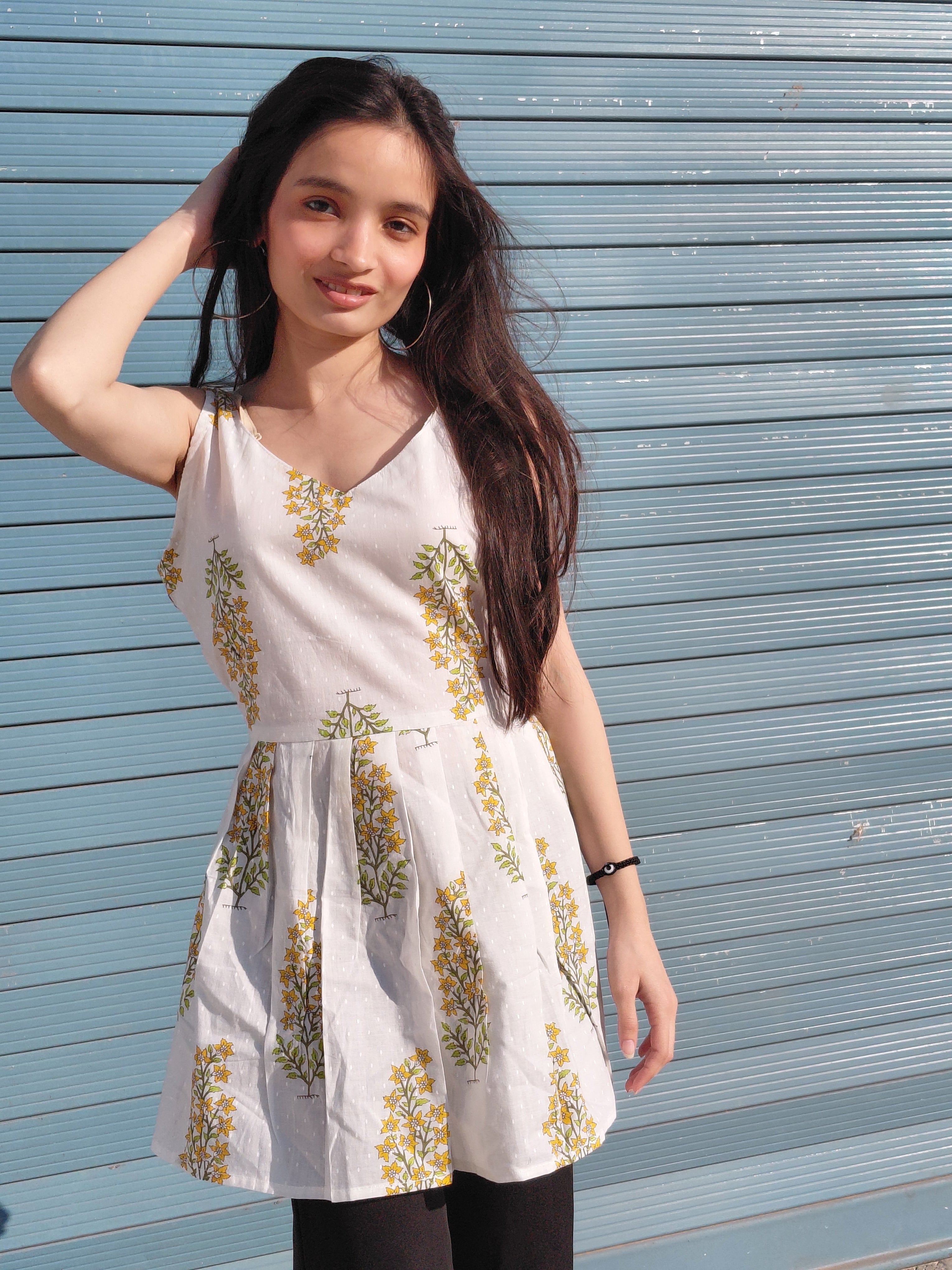 The Sia Kurti: Summer Muse