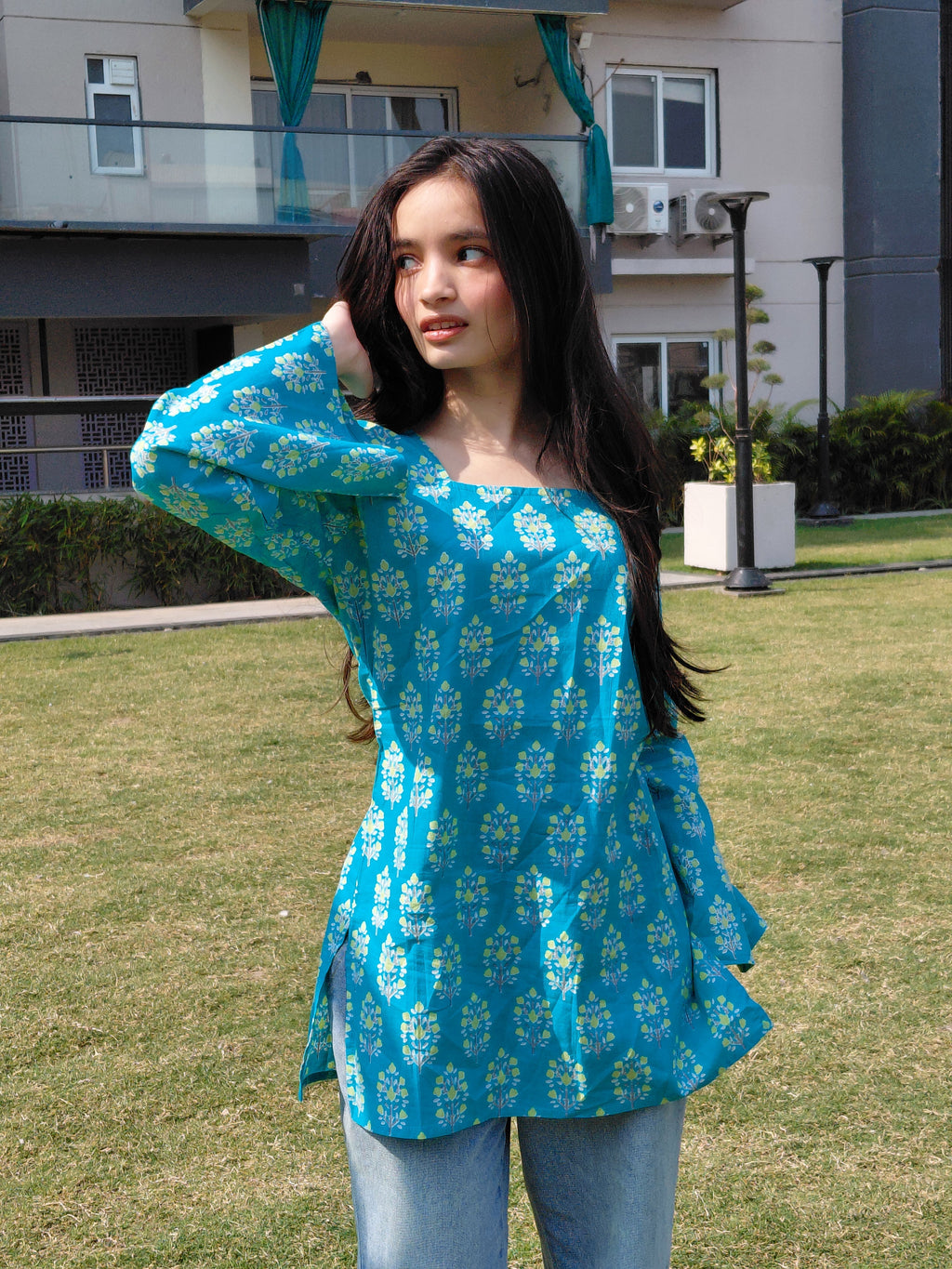 The Alisha Kurti: Turquoise Grace
