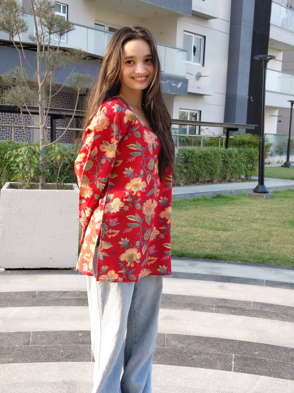 The Ruhani Kurti: Crimson Charm