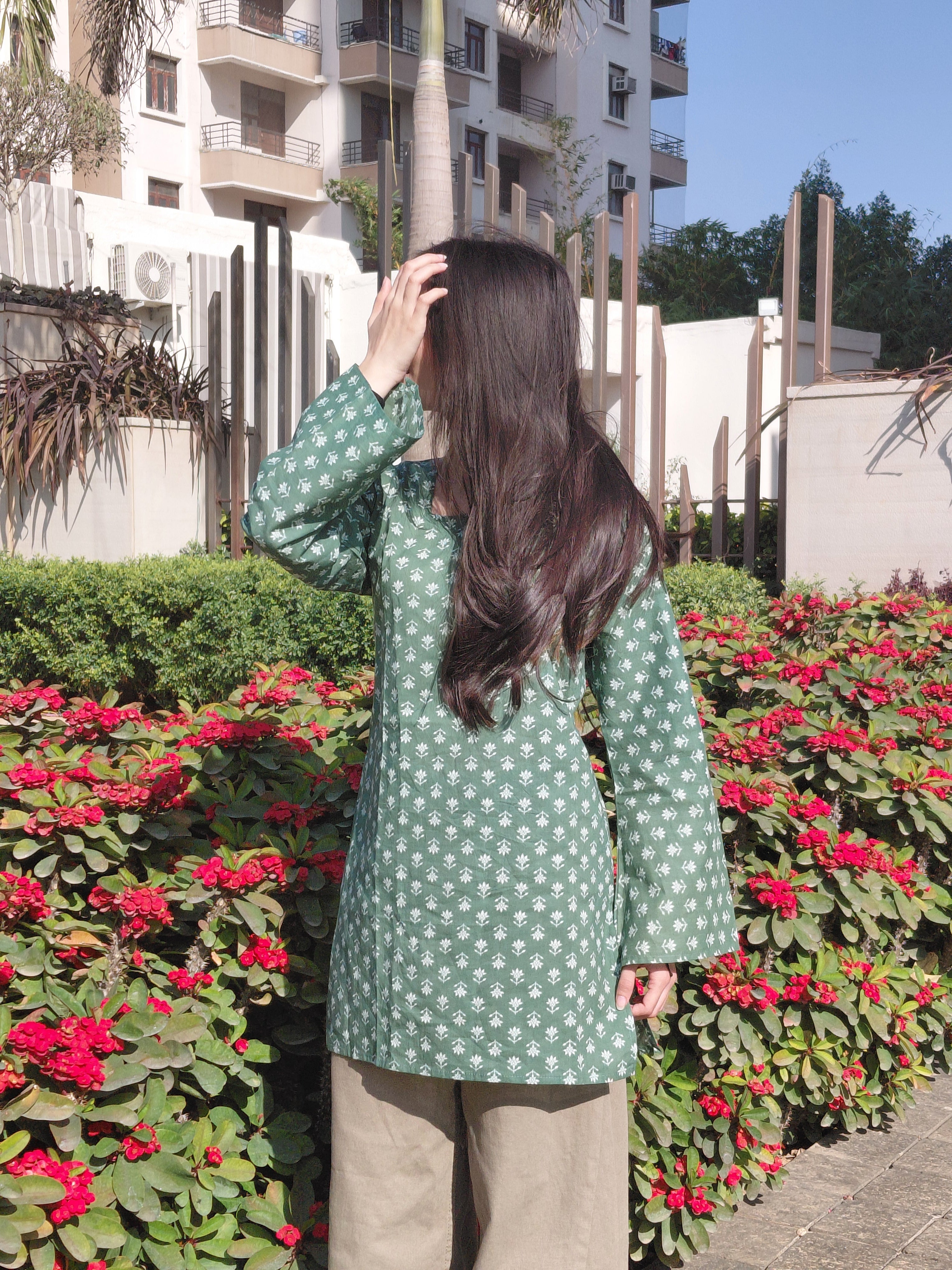 Pankhudi Verdant Lace-Back Set