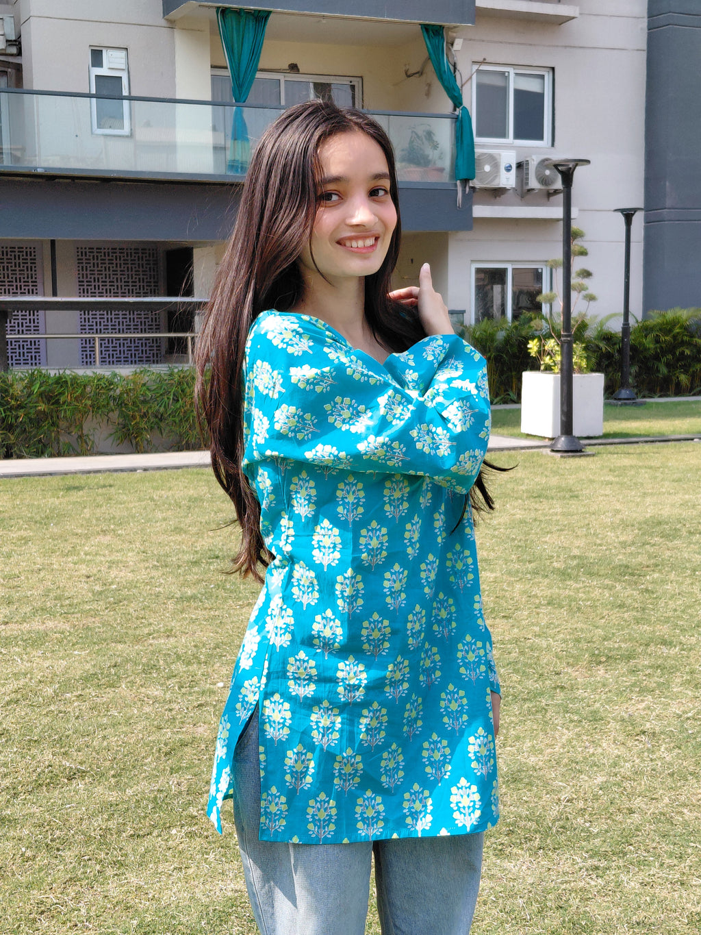 The Alisha Kurti: Turquoise Grace