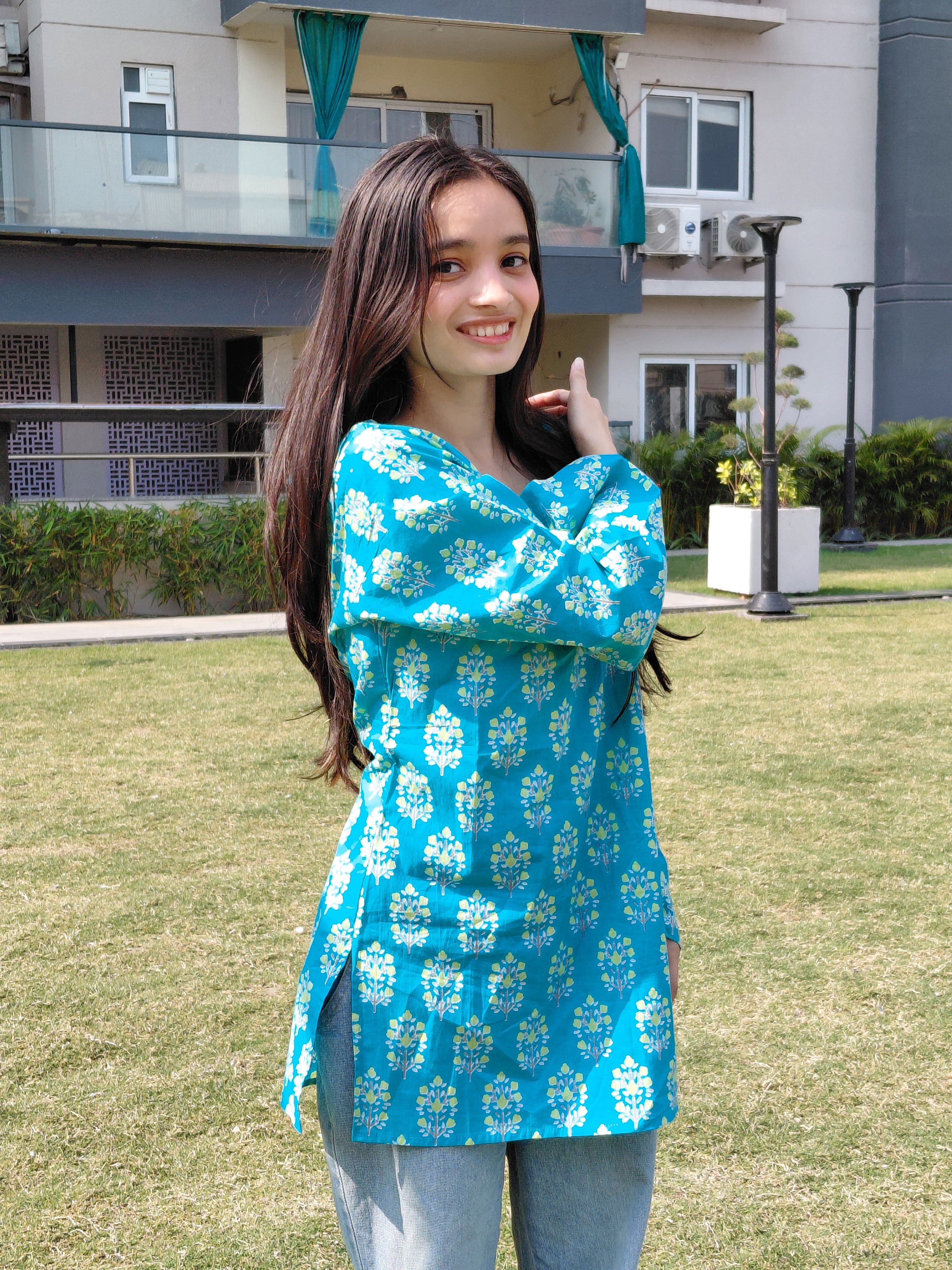 The Alisha Kurti: Turquoise Grace