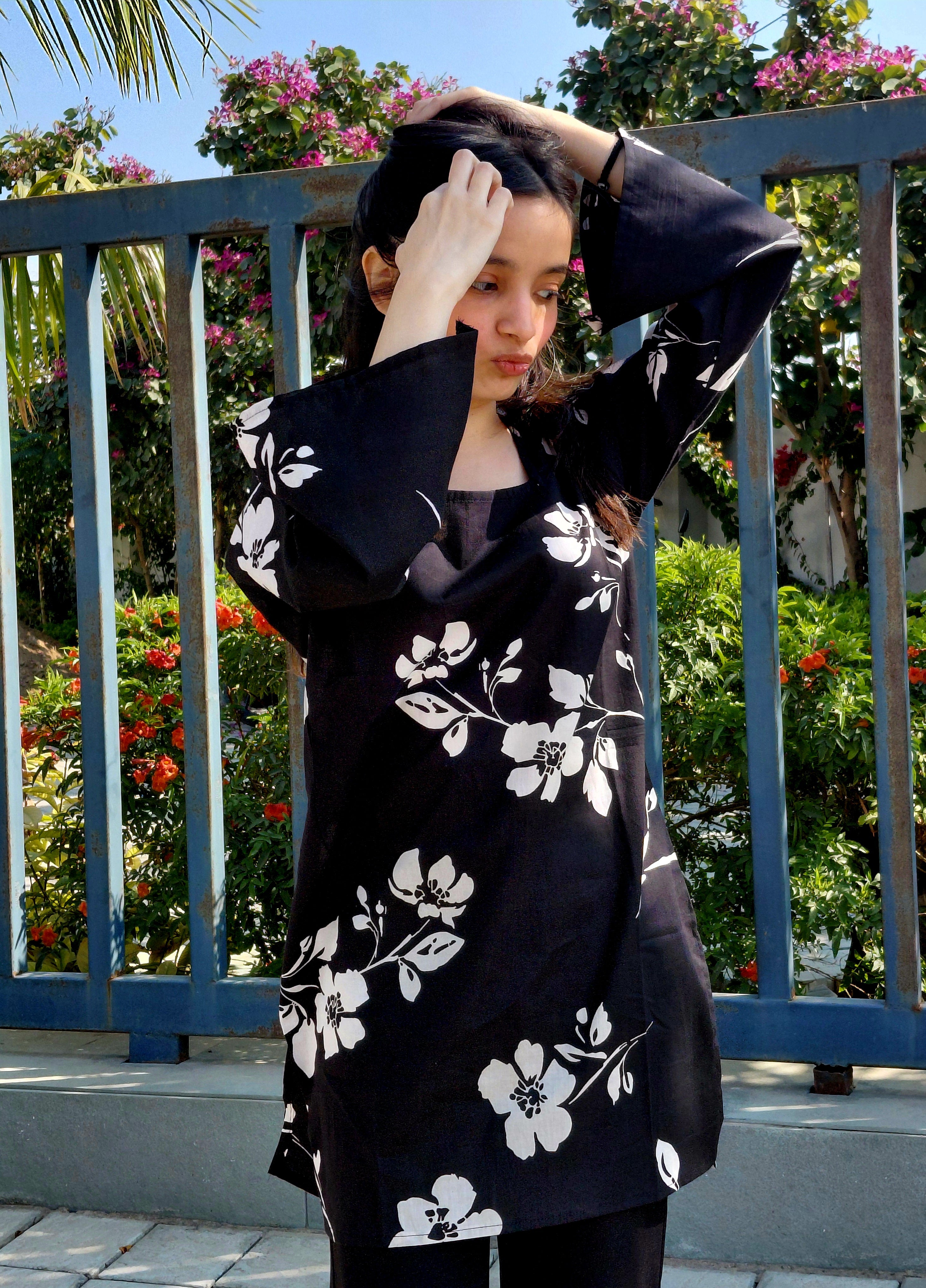 Tara Midnight Bloom Set